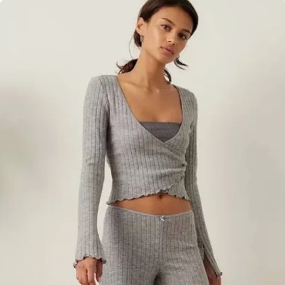 Out From Under Women's Lila Brushed Ribbed Wrap Lounge Gray Top Size Small - Picture 1 of 8